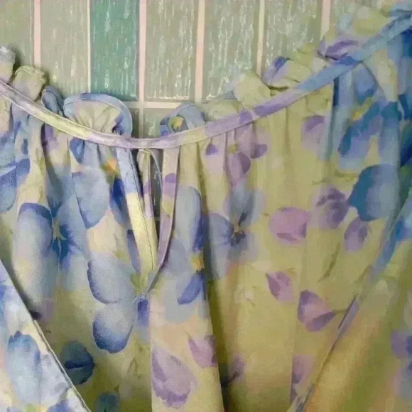 Vintage Oscar Dela Renta Lingerie Strap Slip Dress with beaded detail - Picture 8 of 14